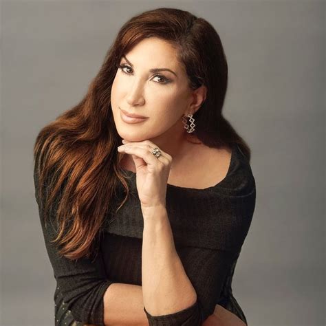 Jacqueline Laurita (@jaclaurita) • Instagram photos and videos